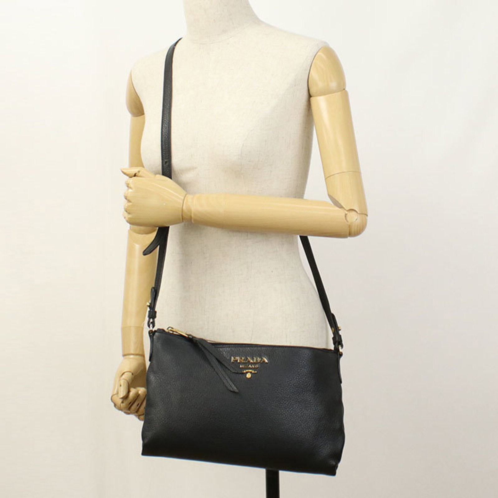 Shoulder Bag Leather Prada - 8