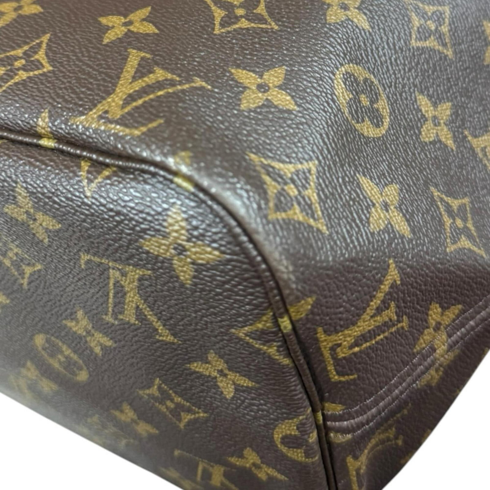 Monogram Canvas Louis Vuitton Tote - 11