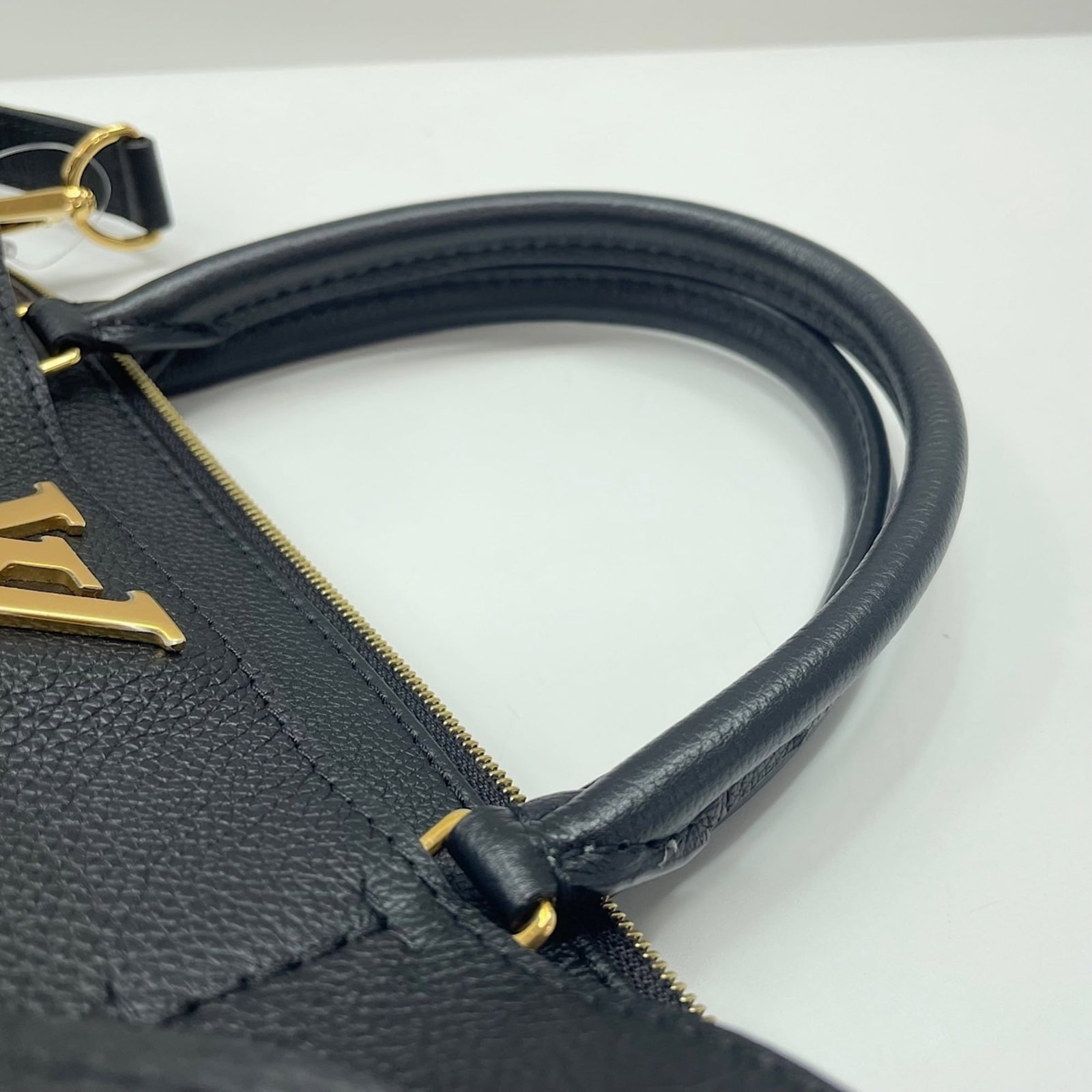 Handbag Louis Vuitton - 9