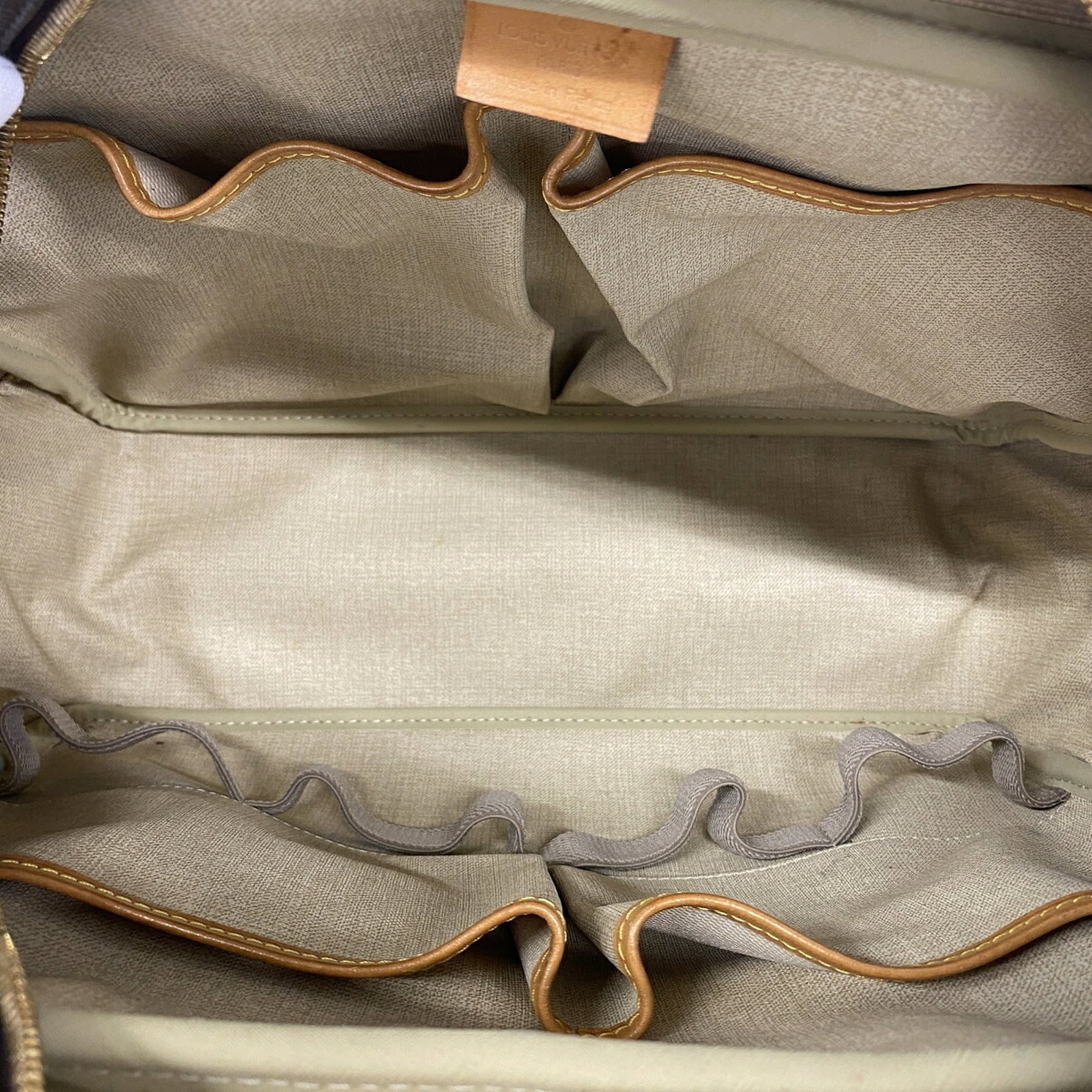 Handbag Louis Vuitton - 4