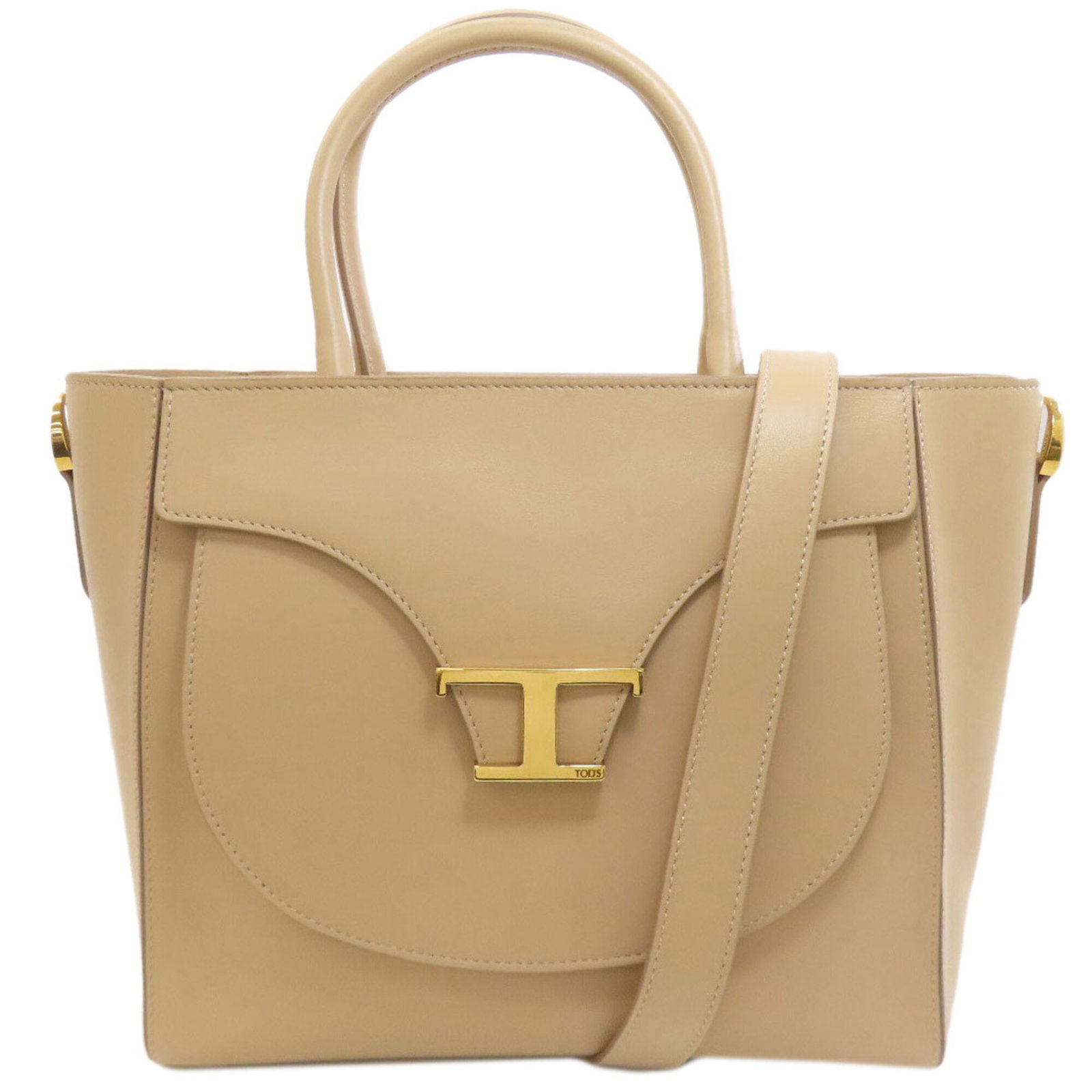 Handbag Leather Tod'S: Handbag Leather Tod'S Brown leather Tod's handbag with dimensions 25cm x 37cm x 13cm. Brought to you by Tod's, this handbag features high-quality leather construction. Item Specifics: Brand: Tod's