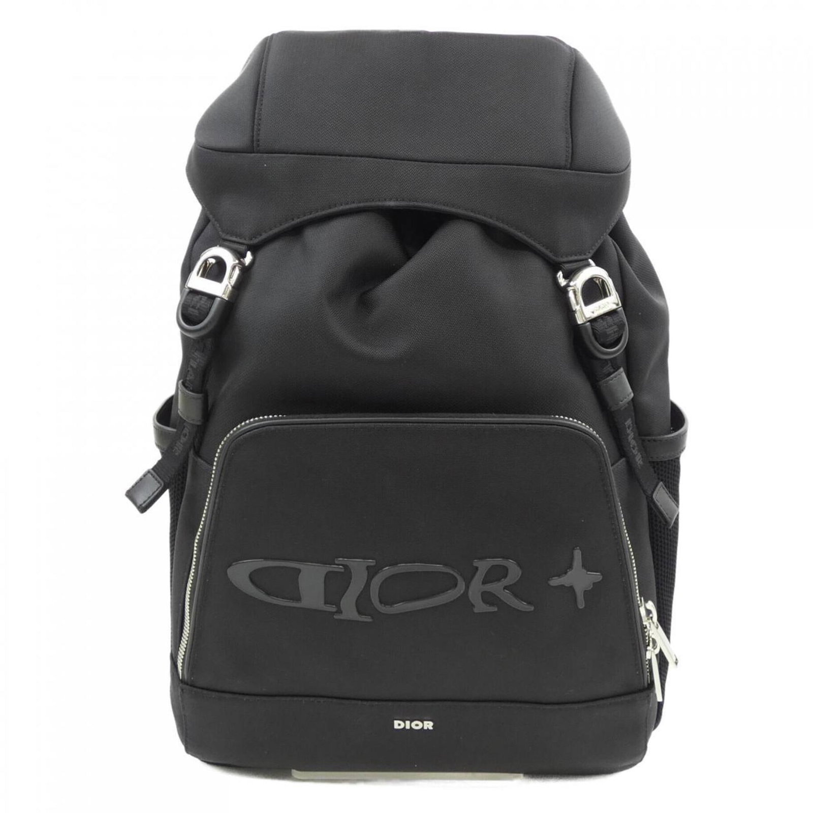 Christian Dior Backpack: Christian Dior Backpack Black Christian Dior Backpack with clean lines and classic design, measuring 42cm x 29cm x 17cm. This stylish backpack is a simple, black accessory with no additional