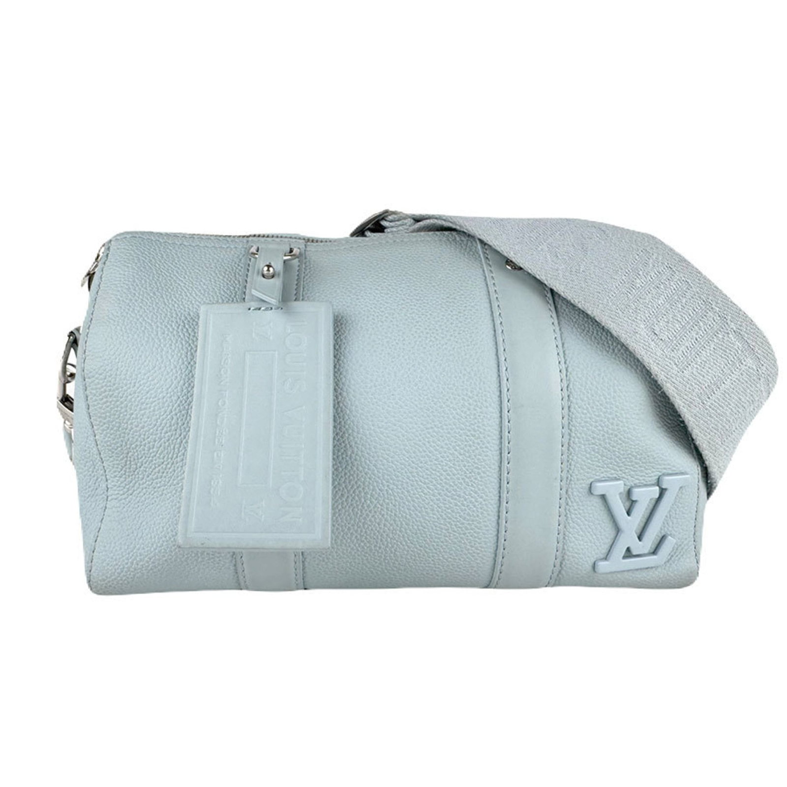 Shoulder Bag Leather Louis Vuitton: Shoulder Bag Leather Louis Vuitton Light blue leather shoulder bag with silver hardware, featuring a name tag. Made from high-quality leather, this bag measures 19cm x 27cm x 12cm and is designed for