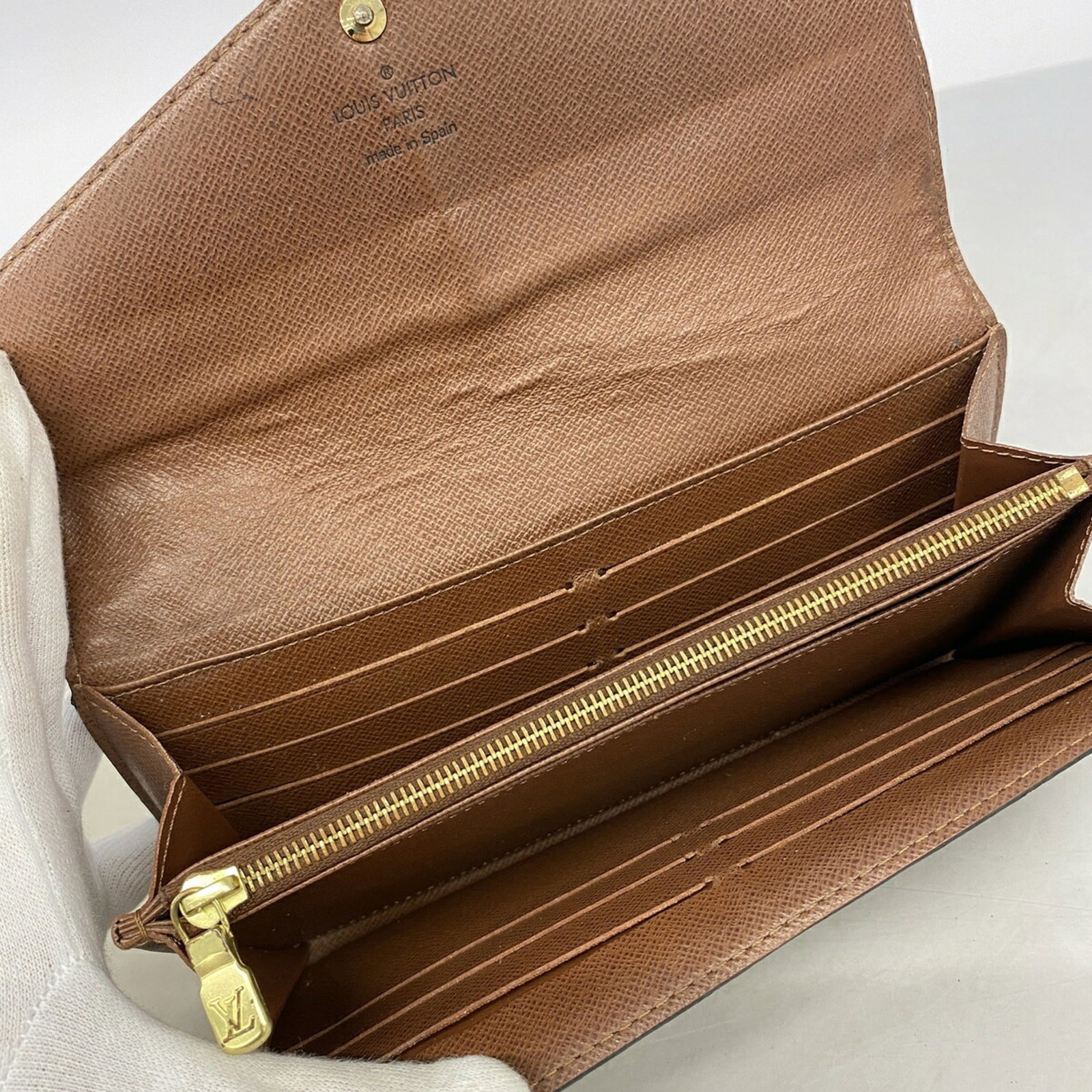 Long Wallet Louis Vuitton Bi Fold - 3