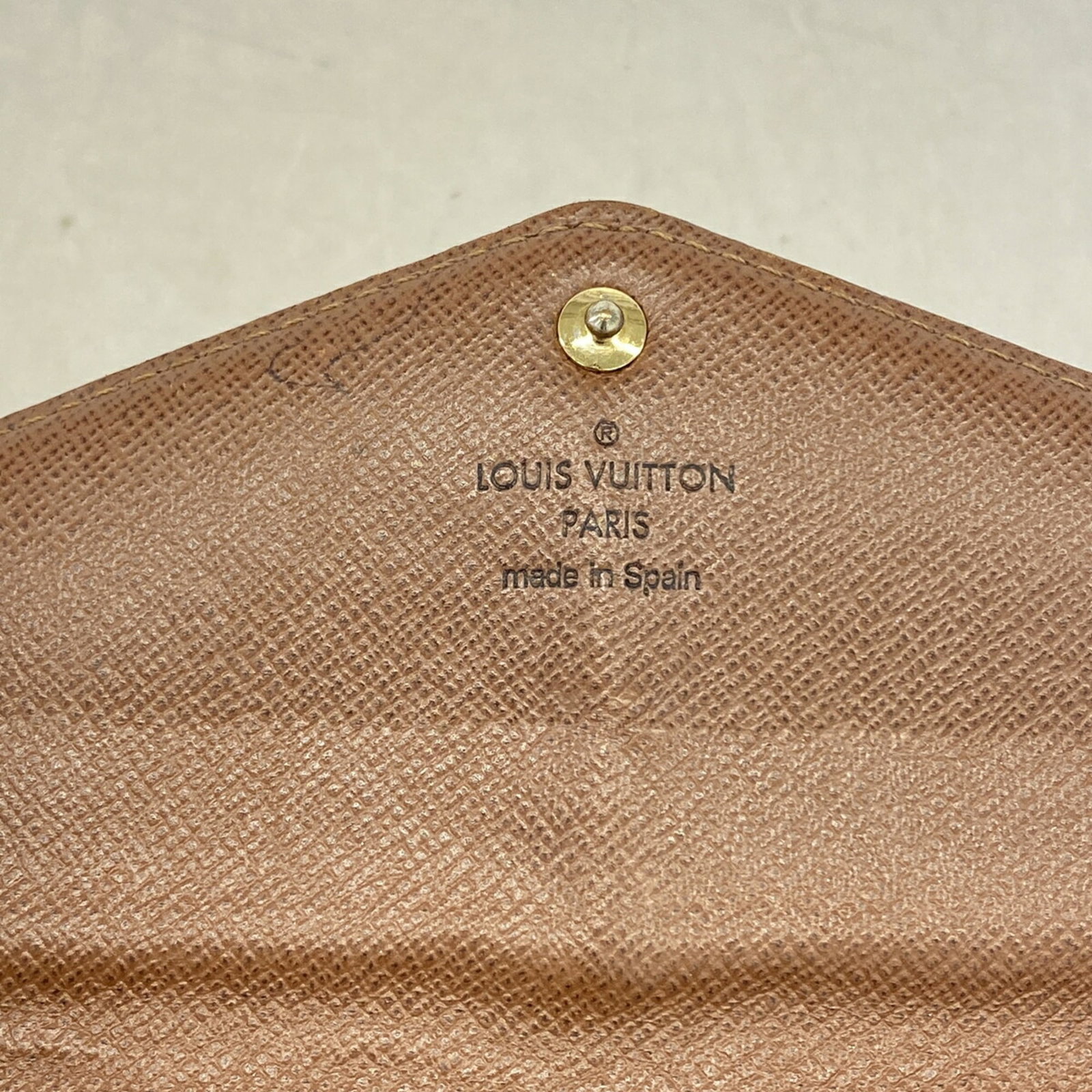 Long Wallet Louis Vuitton Bi Fold - 4