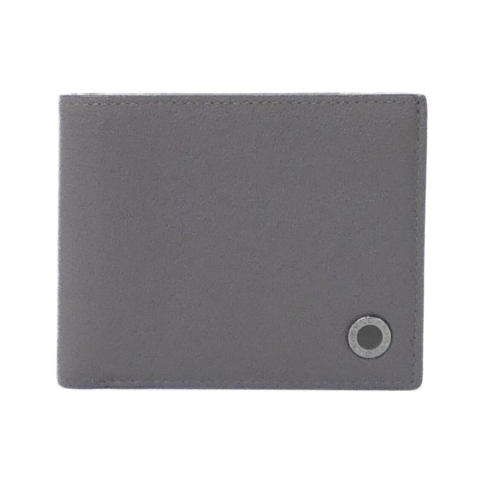 Bvlgari Bill Wallet (Bi-Fold) Leather: Bvlgari Bill Wallet (Bi-Fold) Leather Bvlgari Bill Wallet (Bi-Fold) Leather is a high-quality, bi-fold leather wallet made from genuine calfskin. Measuring 9cm x 11cm x 1.5cm, it features a sleek gray