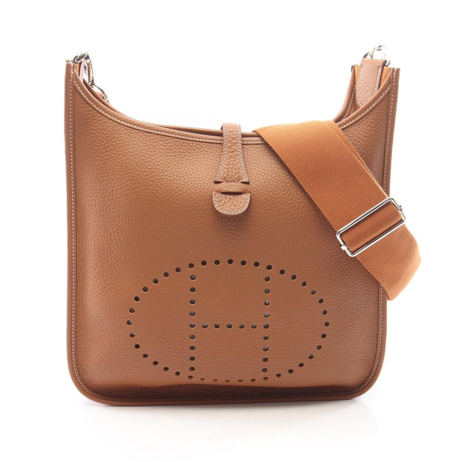 Clemence Taurillon Leather Shoulder Bag Hermes Handbag: Clemence Taurillon Leather Shoulder Bag Hermes Handbag Taurillon clemence leather provides a rich, luxurious feel to this classic shoulder bag. Measuring 26.5cm x 28cm x 7cm, it offers a spacious