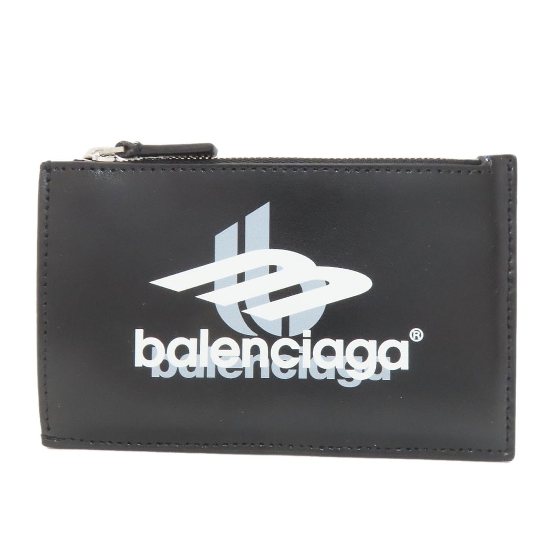 Balenciaga 640535 Logo Print Card Case Leather: Balenciaga 640535 Logo Print Card Case Leather Black leather card case from Balenciaga featuring a logo print design. Made from high-quality leather, this card case is a stylish accessory for