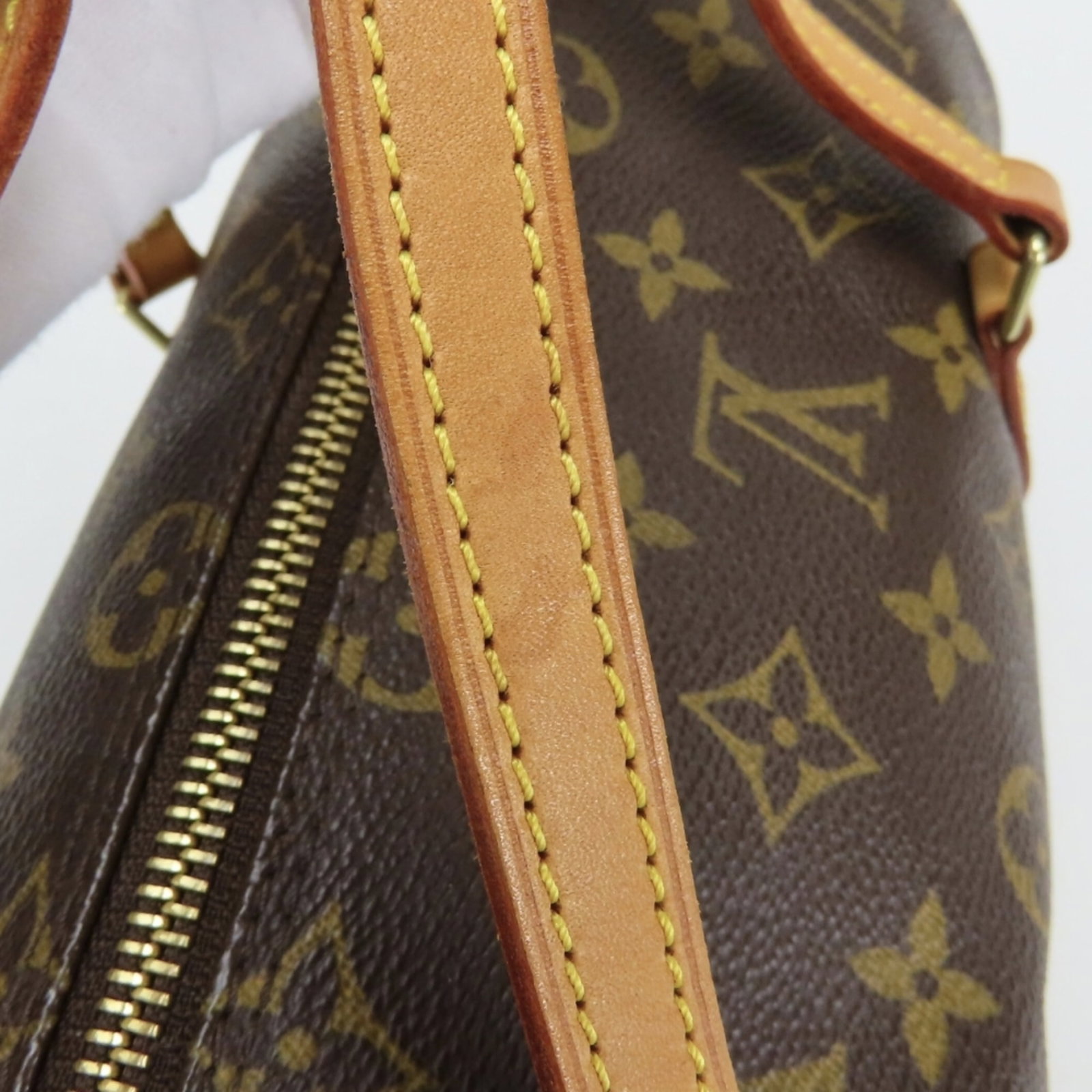 Louis Vuitton Monogram Handbag - 8