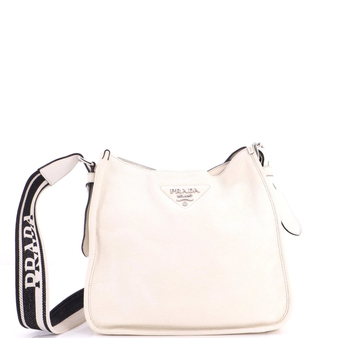 Strap Crossbody Bag Logo Prada Vitello Daino Medium: Strap Crossbody Bag Logo Prada Vitello Daino Medium Strap Crossbody Bag Logo Prada Vitello Daino Medium - A neutral-toned medium-sized crossbody bag with a signature Prada logo, featuring a Vitello