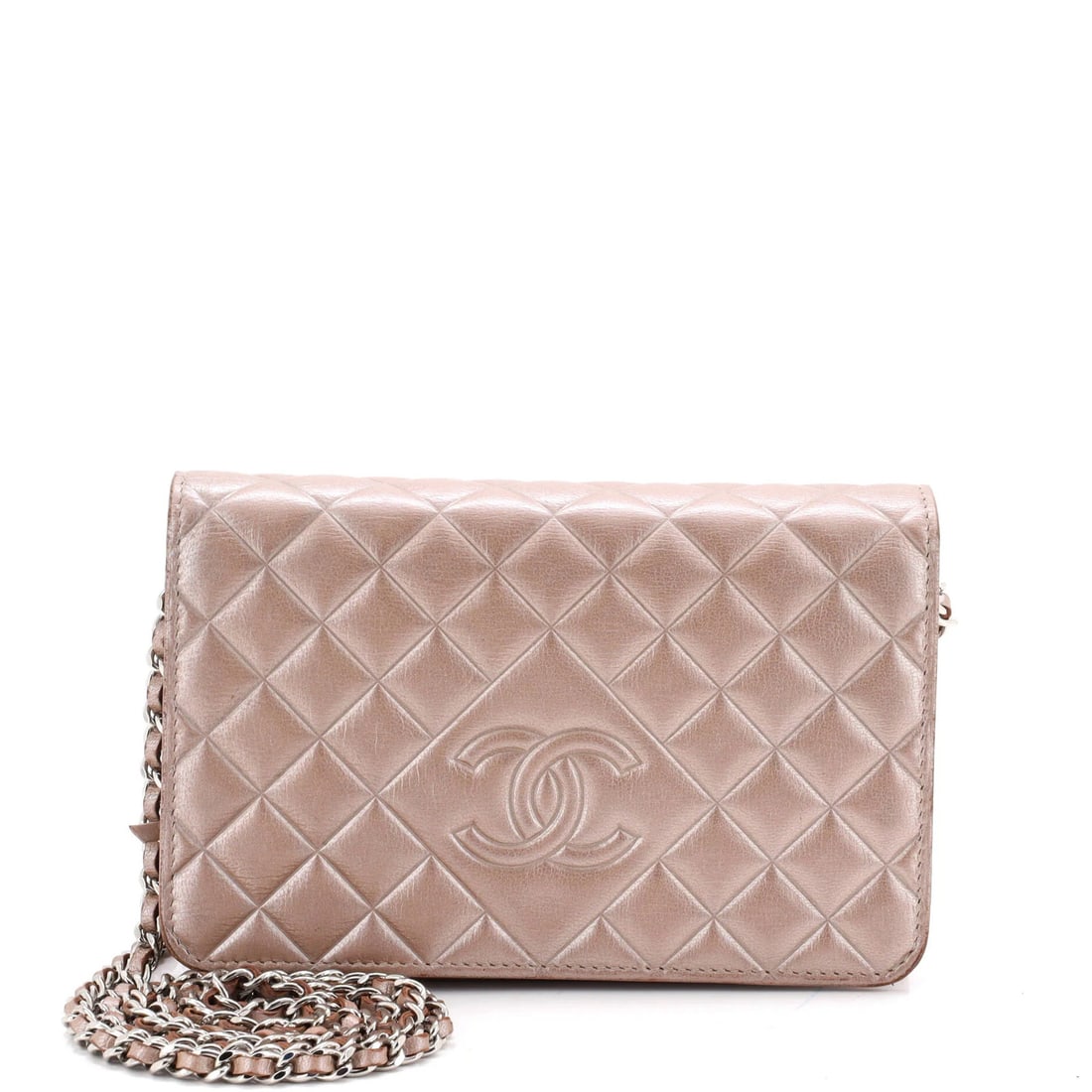 Quilted Lambskin CC Diamond Wallet on Chain Chanel: Quilted Lambskin CC Diamond Wallet on Chain Chanel Quilted Lambskin CC Diamond Wallet on Chain Chanel features a unique blend of luxury materials and timeless design. The neutral exterior with
