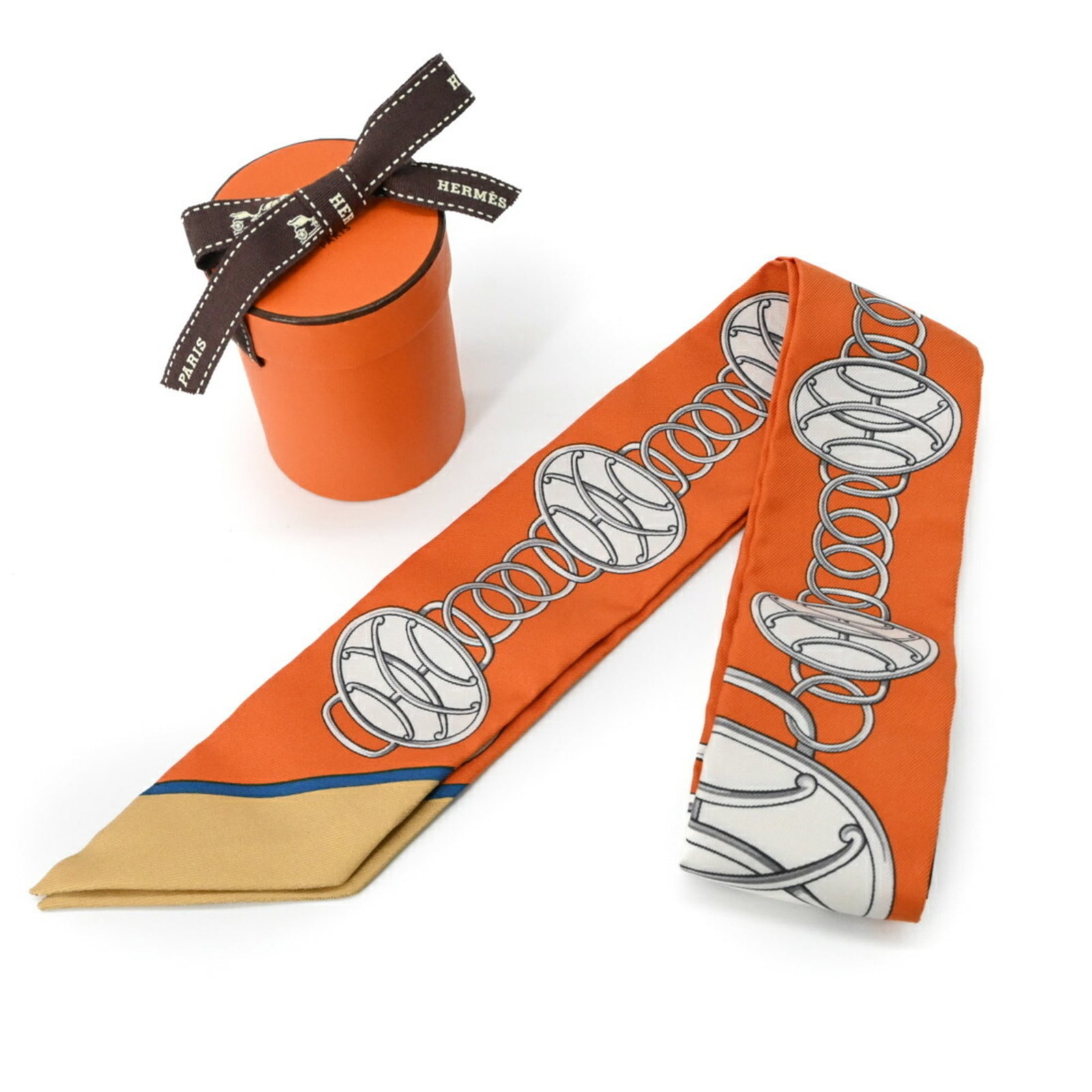 Silk Hermes Scarf: Silk Hermes Scarf Silk from high-quality materials, this 85cm x 5cm orange scarf is a vibrant addition to any wardrobe. Made from silk, it boasts a compact size and a pop of color that can add a