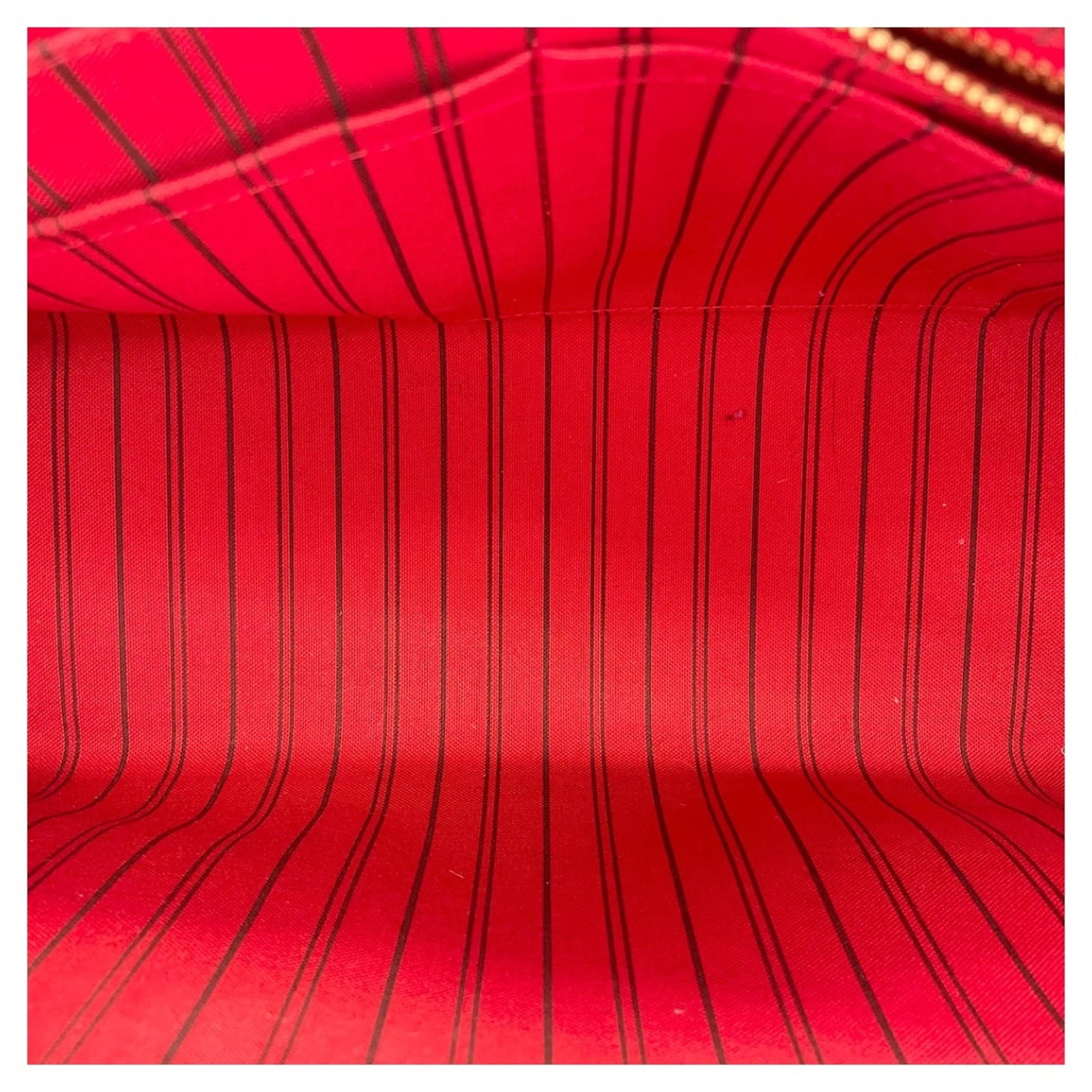 Handbag Louis Vuitton - 11