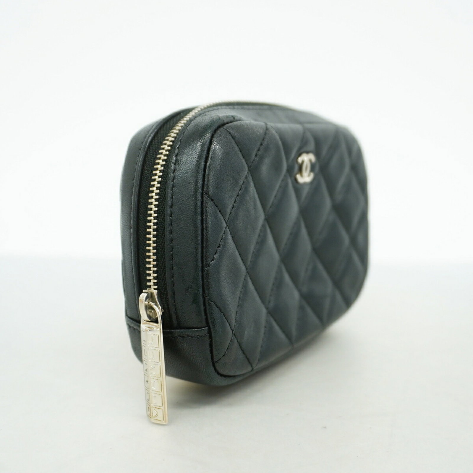 Leather Pouch by Chanel - 2
