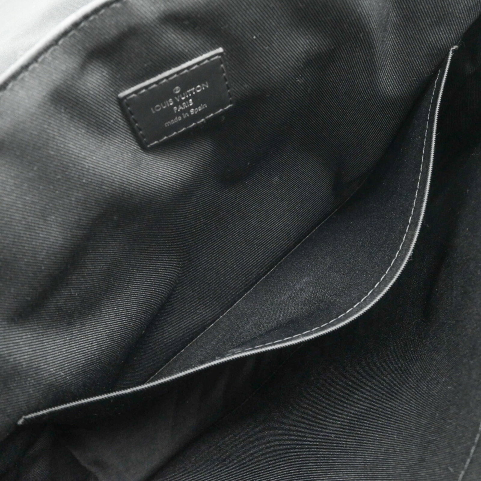 Louis Vuitton Messenger Bag Shoulder Bag Monogram Eclipse - 13