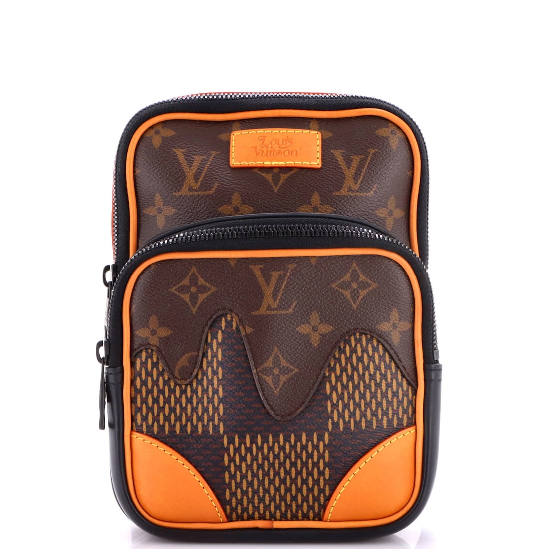 Louis Vuitton Giant Sling Bag Damier Monogram Limited Edition Amazone: Louis Vuitton Giant Sling Bag Damier Monogram Limited Edition Amazone The Louis Vuitton Giant Sling Bag Damier Monogram Limited Edition Amazone boasts a striking brown canvas exterior with the iconic 
