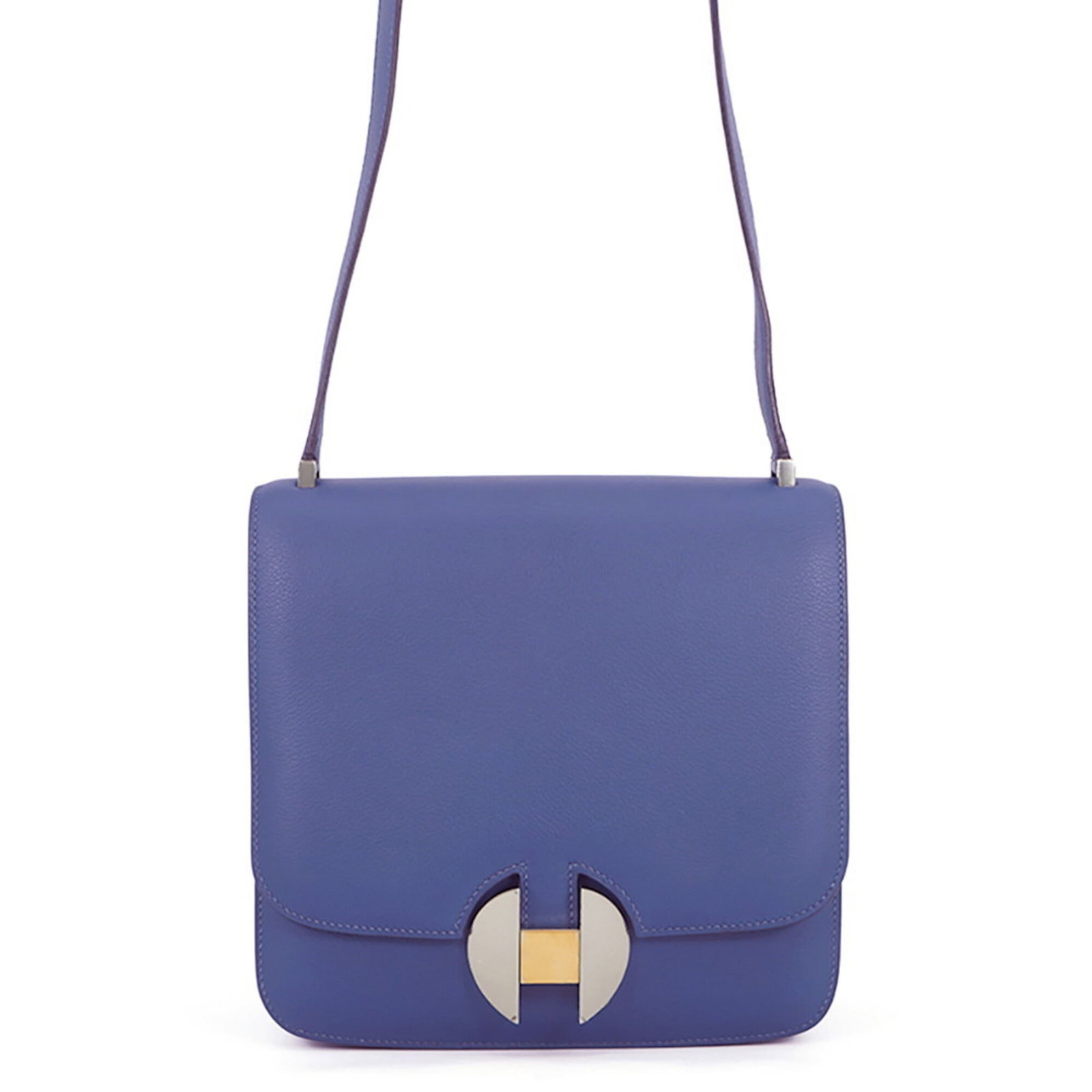 Hermes Handbag Shoulder Bag: Hermes Handbag Shoulder Bag Blue Hermes Handbag Shoulder Bag for Women, 19cm x 20cm x 3.5cm, Gold Hardware, 750g. This shoulder bag features a striking blue color and gold hardware, measuring 19cm x