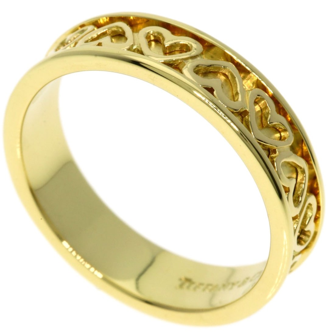Tiffany&Co Cutout Heart Ring K18 Yellow Gold: Tiffany&Co Cutout Heart Ring K18 Yellow Gold Tiffany&Co Cutout Heart Ring K18 Yellow Gold is a stunning gold ring featuring a unique cutout heart design. Made from K18 yellow gold, this ring boasts a 