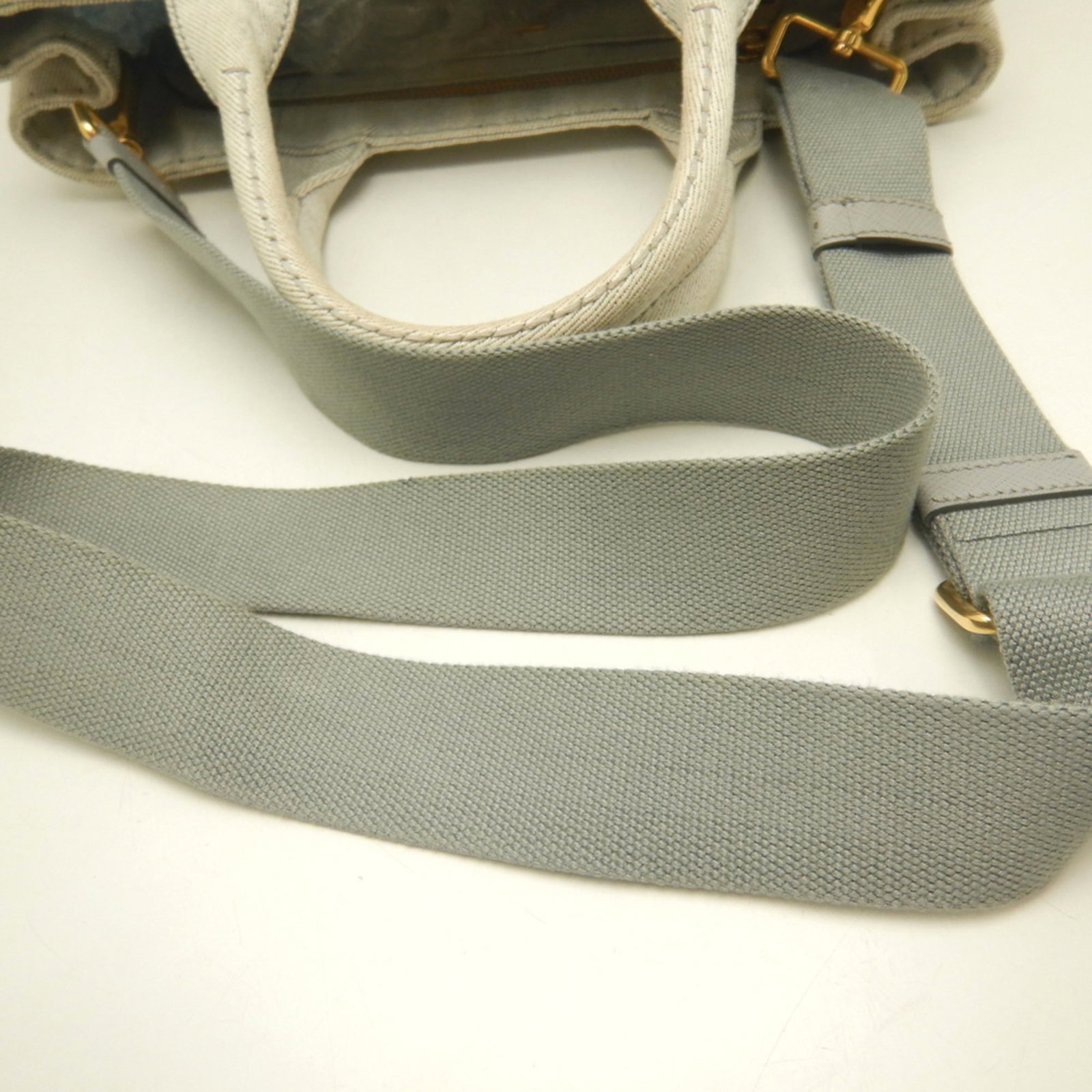 Canapa Prada Tote - 4