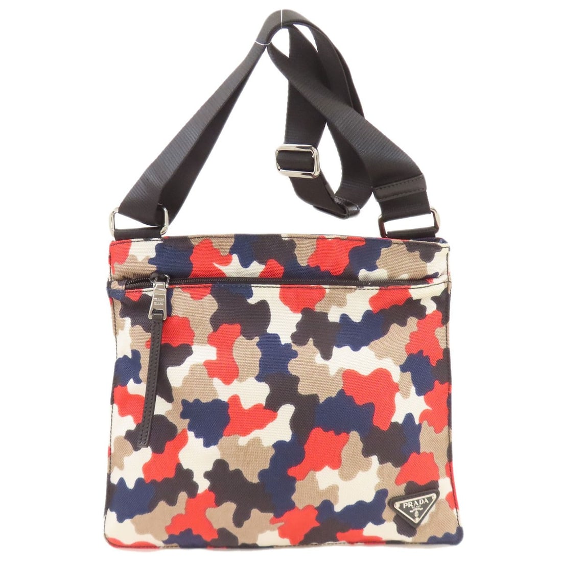 Shoulder Bag Canvas Pattern Camouflage Prada: Shoulder Bag Canvas Pattern Camouflage Prada Canvas Pattern Camouflage Prada Shoulder Bag - A unique and eye-catching design, this multicolor canvas shoulder bag features a striking camouflage pattern
