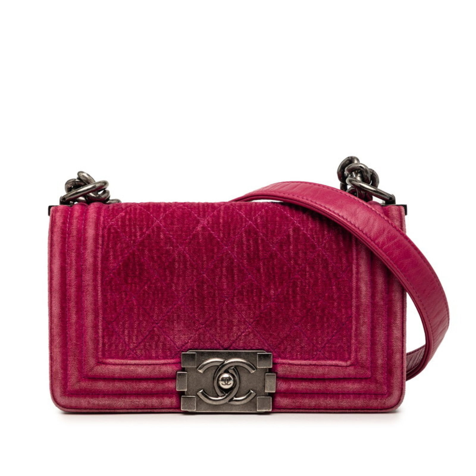 Shoulder Bag Leather Chanel: Shoulder Bag Leather Chanel Pink Velour Leather Shoulder Bag from Chanel Boy Line, featuring a 29cm handle drop and 54.5cm strap drop, with a compact size of 11.5cm x 20cm x 5cm. This luxurious should