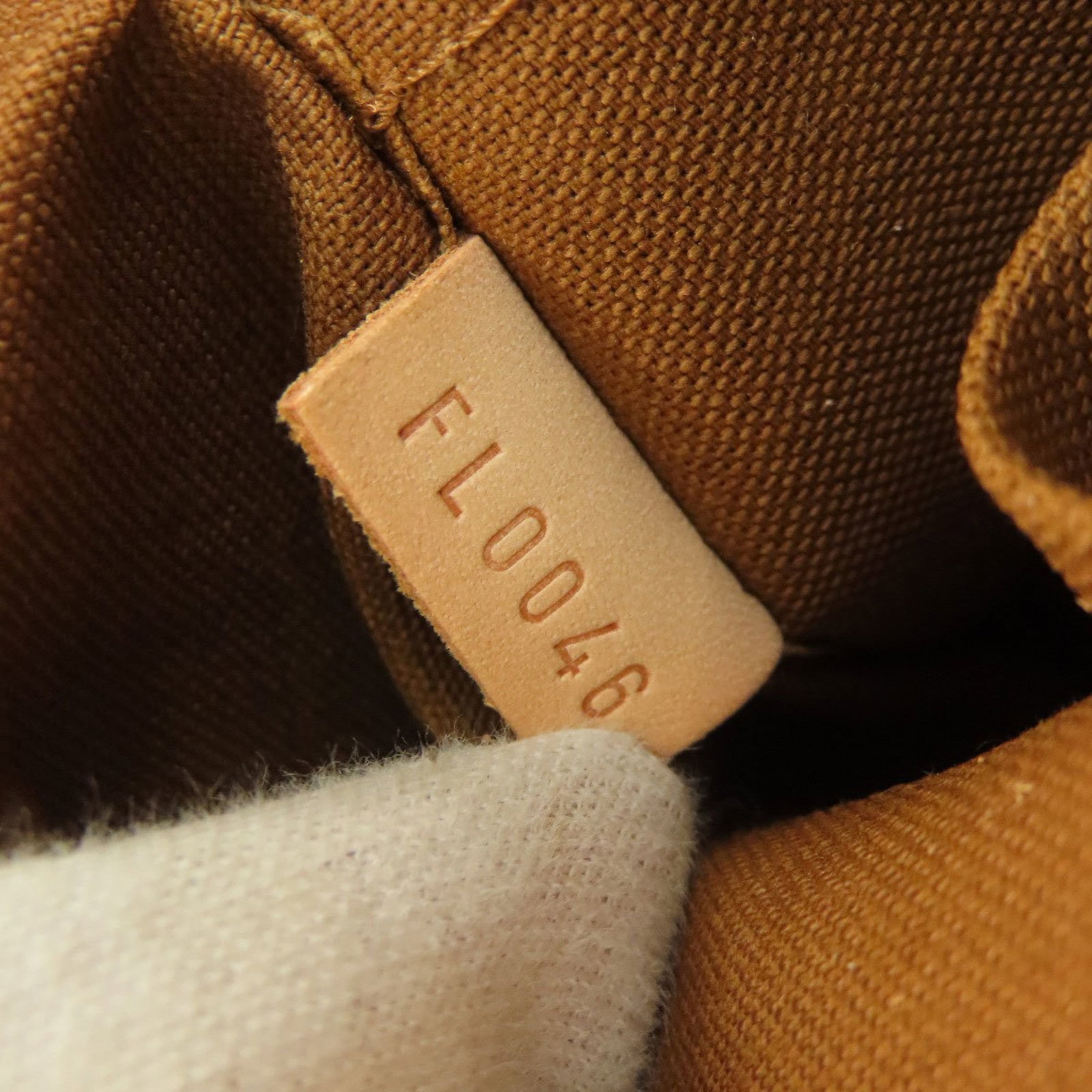 Louis Vuitton Monogram Handbag - 7