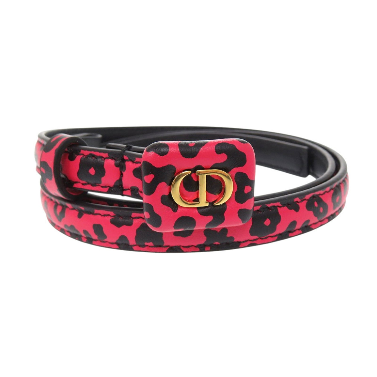 Standard Belt Dior Christian: Standard Belt Dior Christian Standard Belt Dior Christian features a sleek black leather strap with a subtle pink hue, adding a touch of elegance to any outfit. Measuring 65cm-75cm in length, this