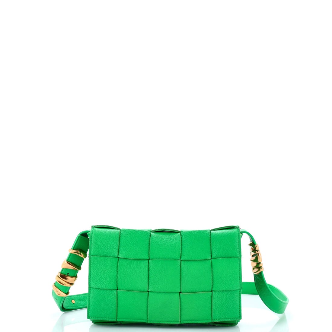 Veneta Bottega Cassette Leather Intrecciato Grained Maxi Crossbody Bag: Veneta Bottega Cassette Leather Intrecciato Grained Maxi Crossbody Bag The Veneta Bottega Cassette Leather Intrecciato Grained Maxi Crossbody Bag boasts a stunning green exterior with intricate