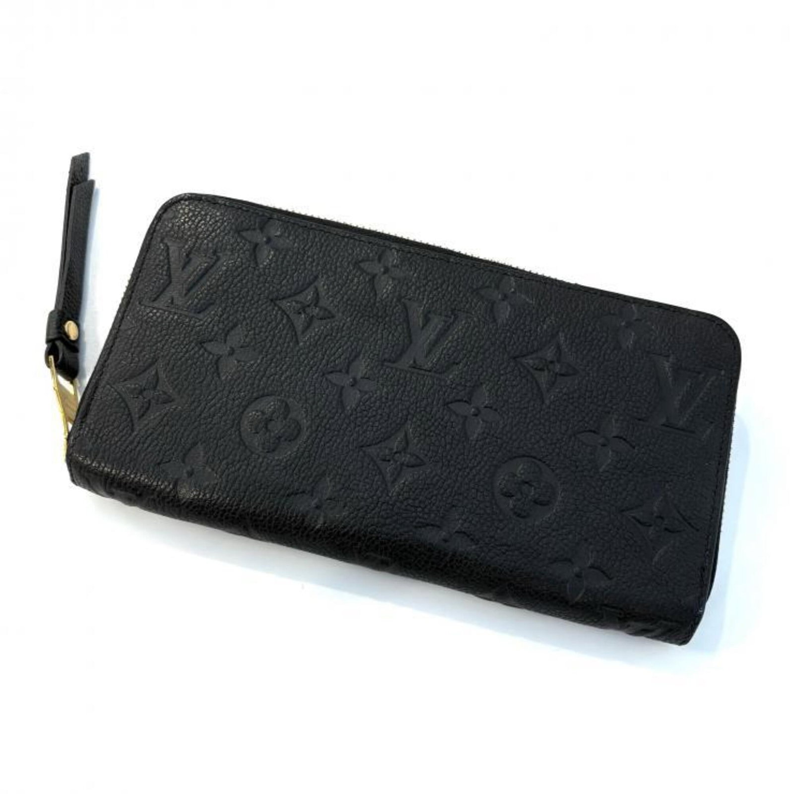 Bi Fold Monogram Empreinte Wallet Louis Vuitton: Bi Fold Monogram Empreinte Wallet Louis Vuitton Monogram Empreinte details adorn this sleek bi-fold wallet, crafted from luxurious materials. With a classic black finish and signature Louis Vuitton