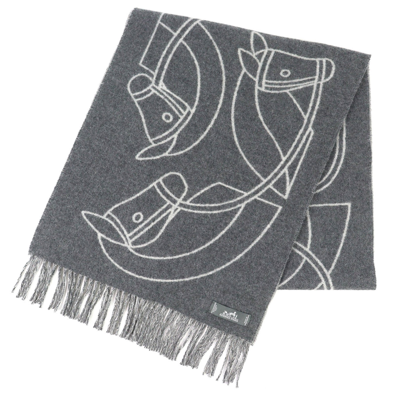Hermes Stole Cashmere: Hermes Stole Cashmere The Hermes Stole Cashmere boasts a stunning gray color and luxurious cashmere material, measuring 1.86m x 40.5cm in length and width. This elegant stole is crafted from