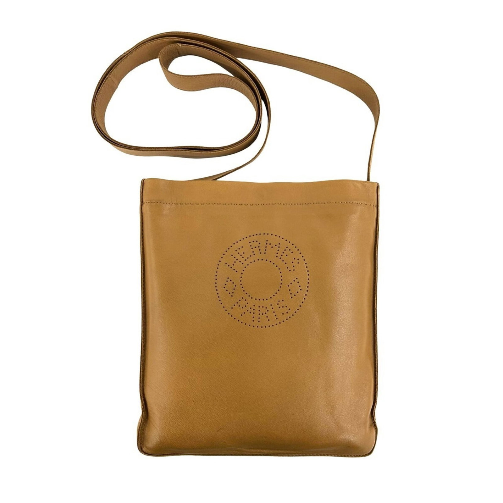 Agneau Milo Pochette Bag Shoulder Hermes: Agneau Milo Pochette Bag Shoulder Hermes Agneau Milo Pochette Bag Shoulder from Hermes - A luxurious shoulder bag crafted from high-quality Agneau Milo material, this pochette features a classic
