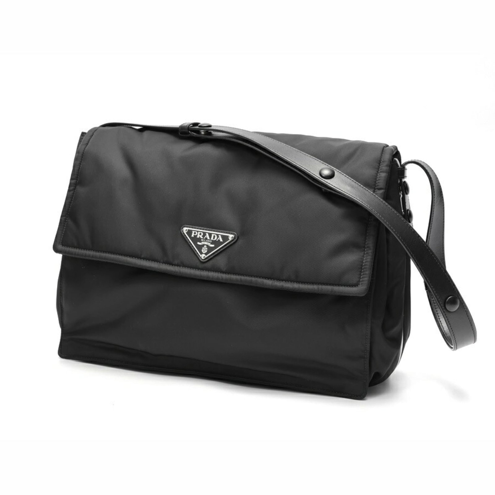 Shoulder Bag Nylon: Shoulder Bag Nylon Black Prada Country Shoulder Bag made from Nylon, measuring 28cm x 36cm x 14cm. This nylon shoulder bag features a classic design with a timeless black color. Item Specifics: Brand: