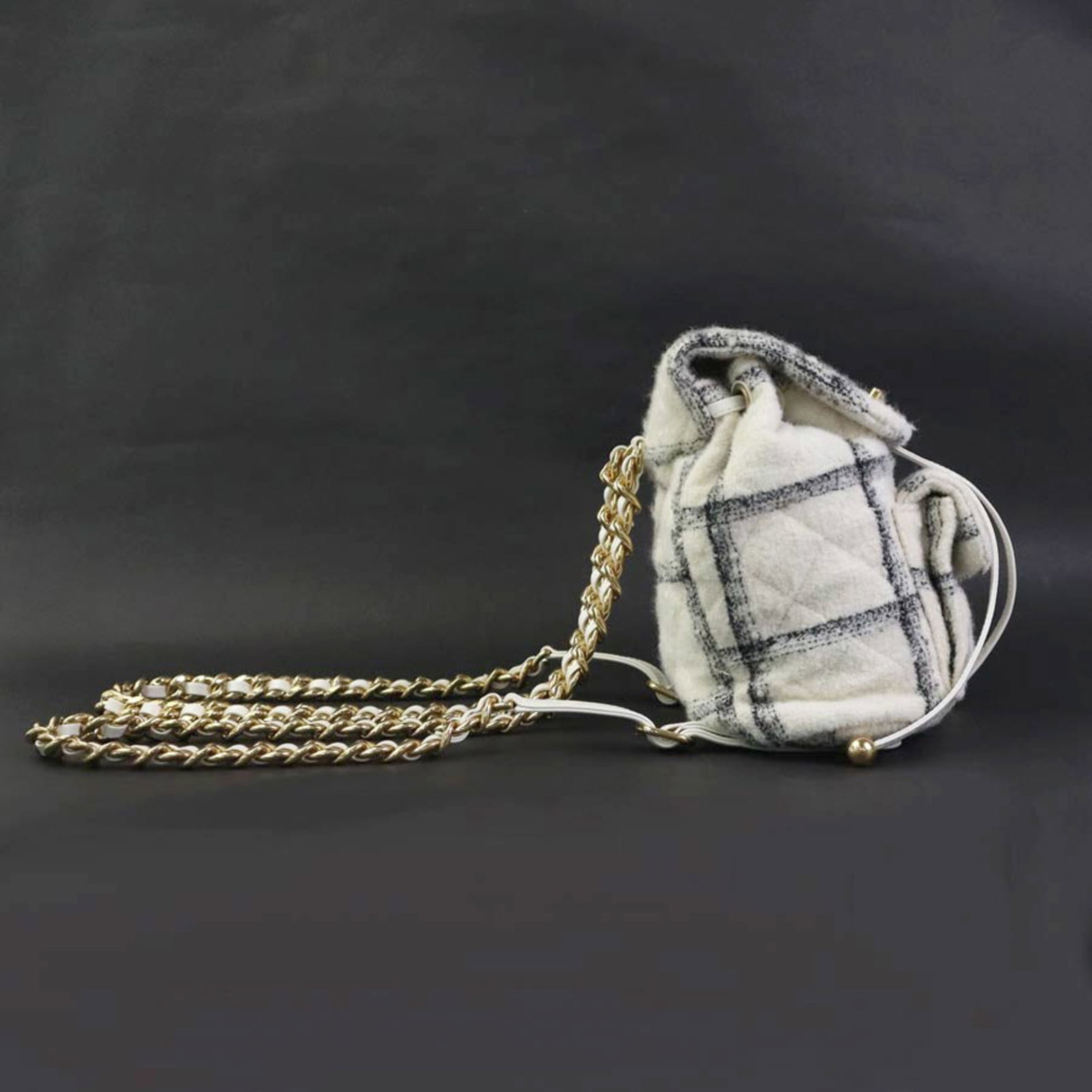 Tweed Backpack Chanel - 2