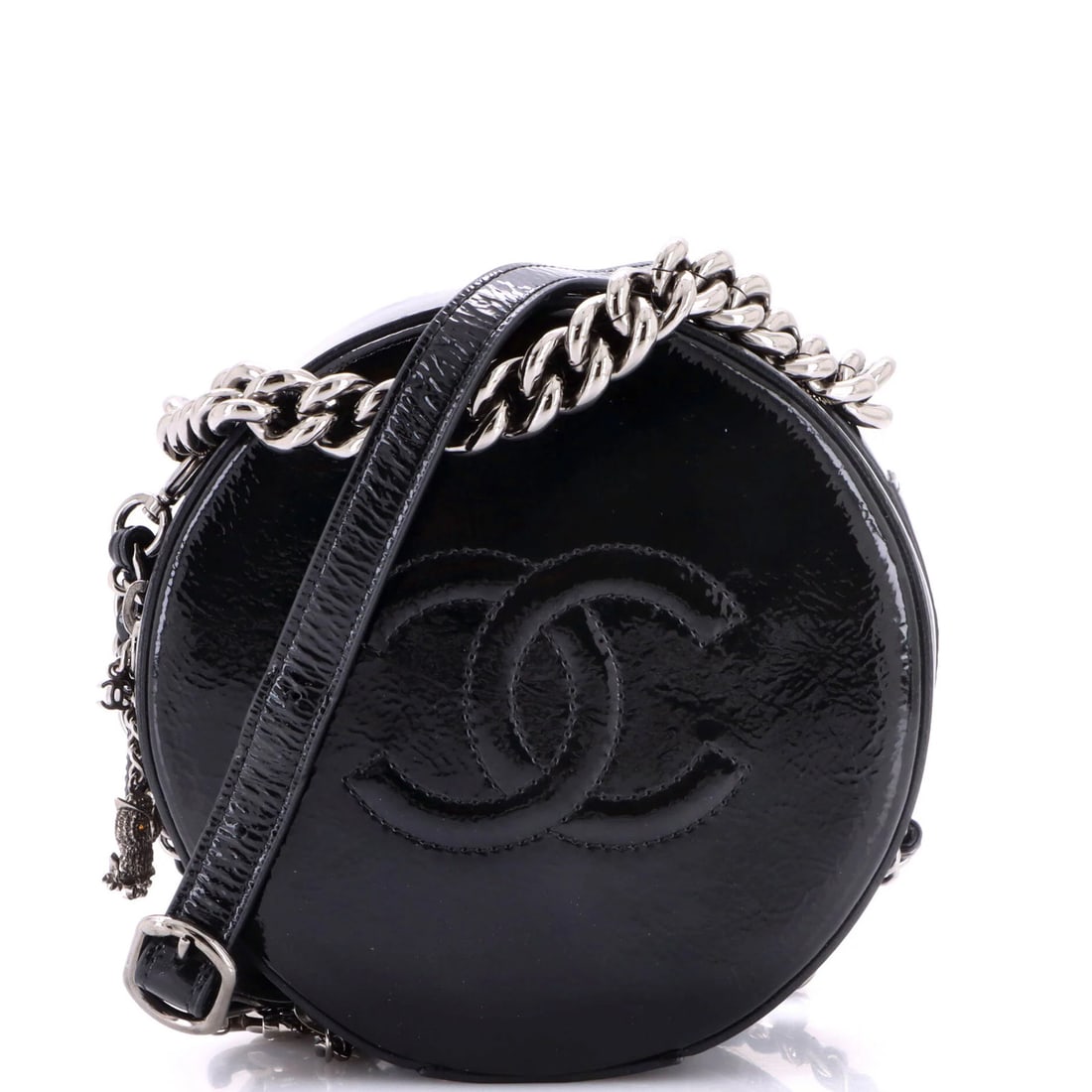 Round as Earth Crossbody Bag Patent Chanel: Round as Earth Crossbody Bag Patent Chanel Patent leather exterior adds a touch of sophistication to this Round as Earth Crossbody Bag, featuring a classic design with a subtle patent finish.
