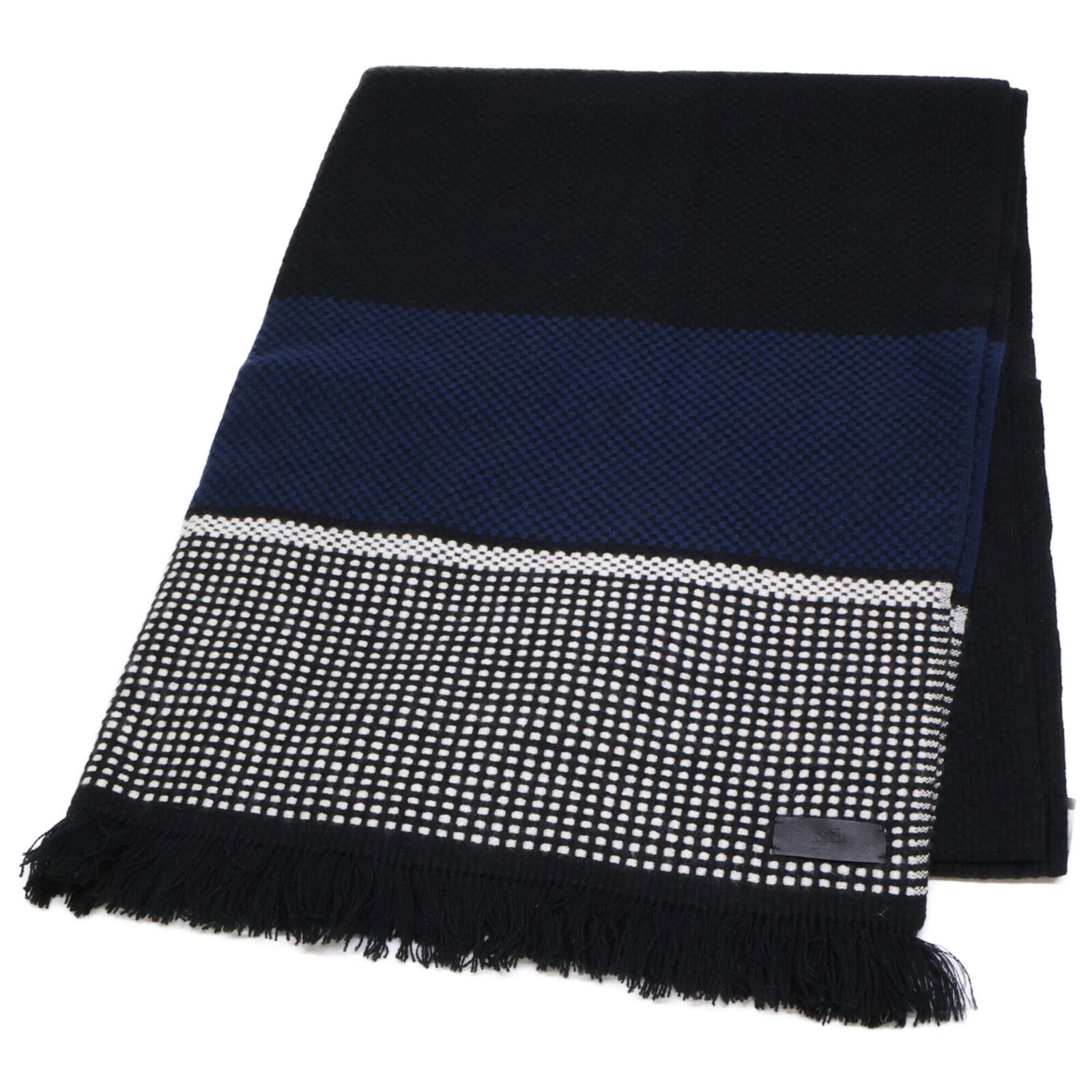 Hermes Stole Cashmere: Hermes Stole Cashmere The Hermes Stole Cashmere is a stunning piece of luxury fashion, measuring 2.19m x 75cm in size, with a rich black color and soft cashmere material. This iconic stole is a