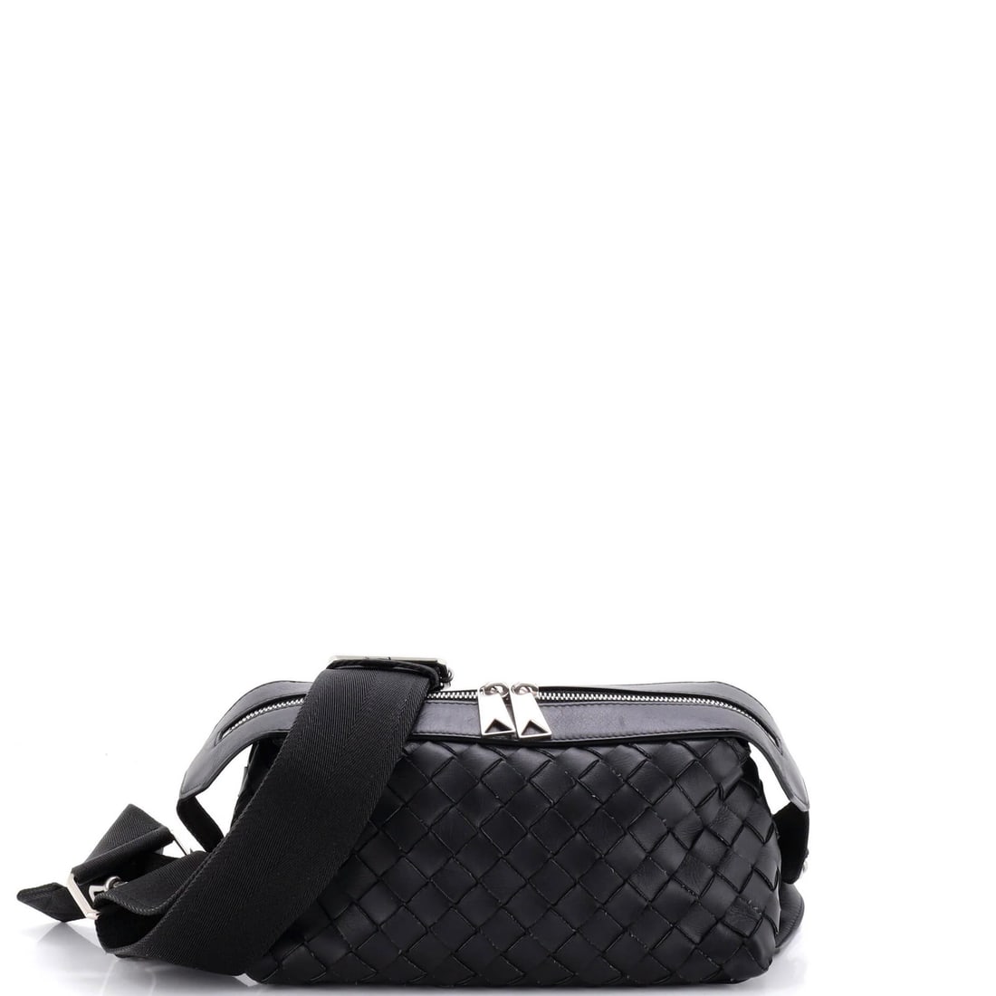 Intrecciato Leather Hydrology Sling Crossbody Bag Bottega Veneta: Intrecciato Leather Hydrology Sling Crossbody Bag Bottega Veneta Black Intrecciato Leather Hydrology Sling Crossbody Bag by Bottega Veneta features a classic design with a sleek, sophisticated