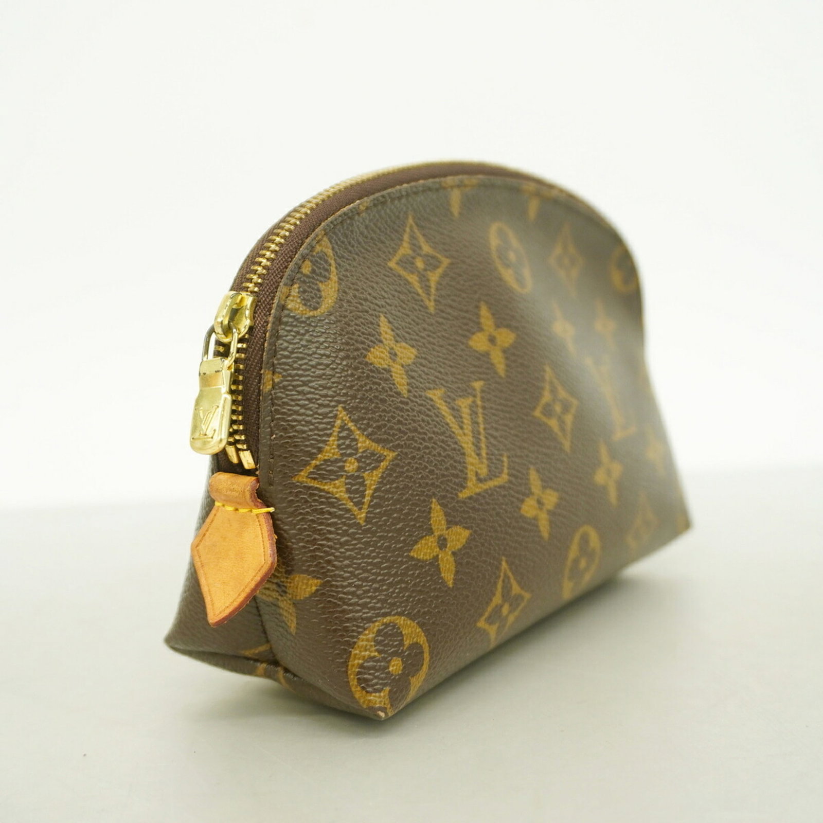 Louis Vuitton Pouch - 2