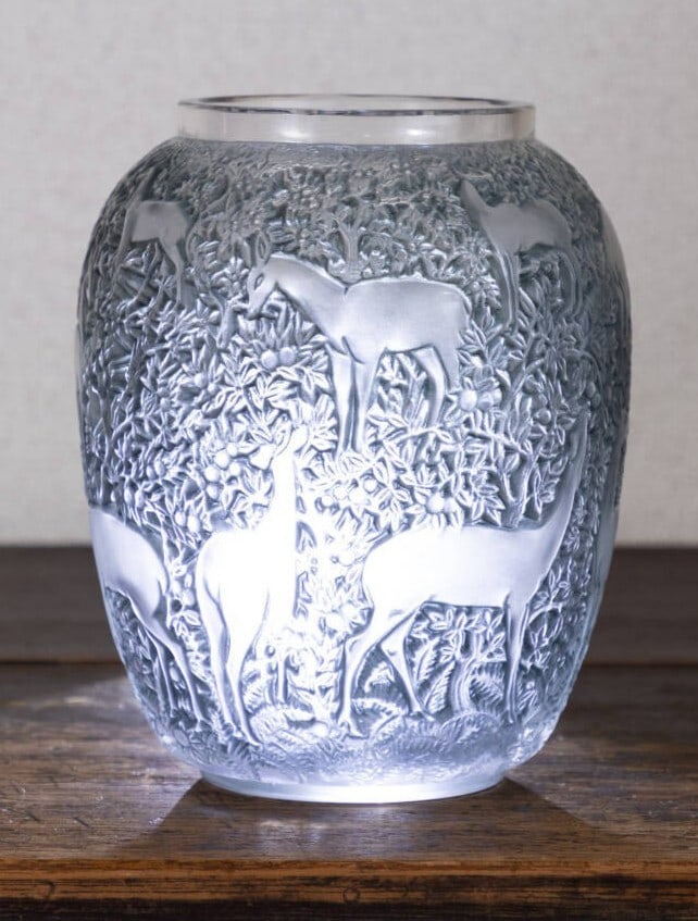 Biches Vase No.1082 Lalique Signed France Art Deco Frosted Glass Deer R: Biches Vase No.1082 Lalique Signed France Art Deco Frosted Glass Deer R Item Specifics: Origin: French Pattern: Calandre Signed By: Rene Lalique Signed: Yes Color: Clear Material: Glass Crystal Subjec