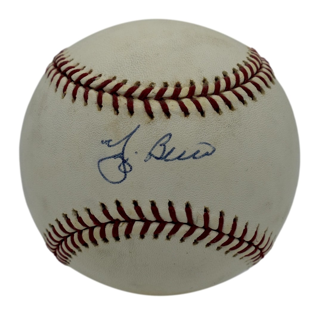 Rawlings OML Baseball Yankees Autographed Berra Signed HOF 211829 (1 of 3)