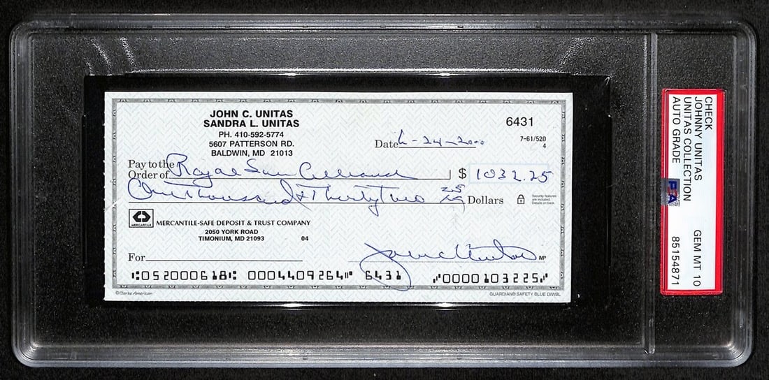 Johnny Unitas HOF Signed/ Auto 2000 Bank Check Colts PSA/ DNA GEM MT 10 189589: Johnny Unitas HOF Signed/ Auto 2000 Bank Check Colts PSA/ DNA GEM MT 10 189589 Johnny Unitas' 2000 bank check is a unique piece of sports memorabilia, bearing his signature as a member of the Baltimor