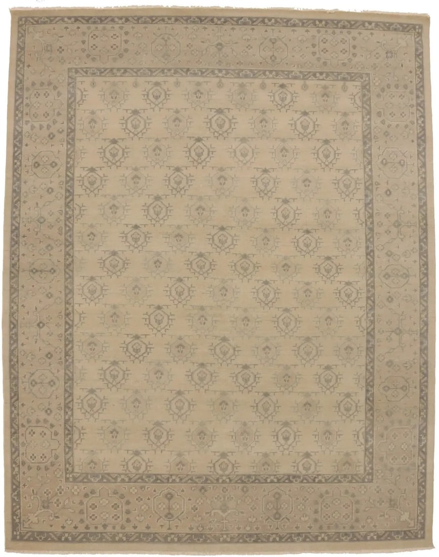 8X10 Floral Transitional Oriental Rug Muted Beige Handmade Living Room Carpet Hand-Knotted: 8X10 Floral Transitional Oriental Rug Muted Beige Handmade Living Room Carpet Hand-Knotted Hand-knotted in wool, this 8'0" x 10'1" transitional oriental rug boasts a beautiful floral pattern in muted 