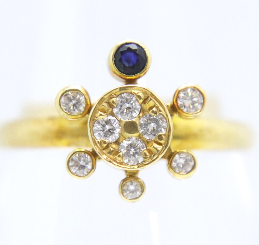 Waltham Rotating Diamond 18k Yellow Gold Cocktail Ring Luxury Jewelry US 7.5: Waltham Rotating Diamond 18k Yellow Gold Cocktail Ring Luxury Jewelry US 7.5 Item Specifics: Number Of Diamonds: 9 Shape: Round Occasion: Anniversary Birthday Christening Christmas Engagement Graduati