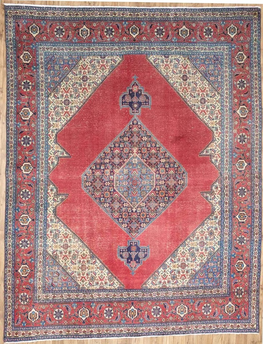 Semi-Antique Distressed Floral Wool Oriental Rug Living Room Carpet 97X124 Ft Hand-Knotted: Semi-Antique Distressed Floral Wool Oriental Rug Living Room Carpet 97X124 Ft Hand-Knotted Semi-Antique Distressed Floral Wool Oriental Rug - A Timeless Vintage Treasure. This 97x124 ft hand-knotted w