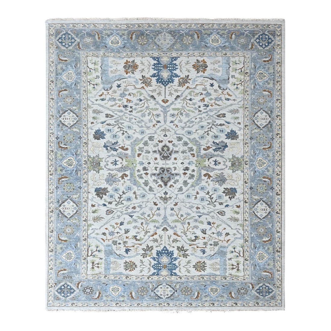 Oushak rug Oyster Gray with 9'x11'8" floral motifs hand knotted wool: Oushak rug Oyster Gray with 9'x11'8" floral motifs hand knotted wool Oushak rug with a stunning 9'x11'8" floral motif in oyster gray, hand knotted from high-quality wool. This beautiful piece features
