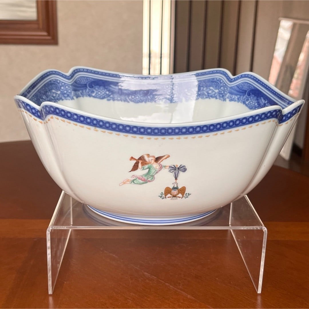 Victoria and Albert Museum Winterthur Mottahedeh Bowl George Washington: Victoria and Albert Museum Winterthur Mottahedeh Bowl George Washington Item Specifics: Origin: Staffordshire Number Of Items In Set: 1 Antique: No Shape: Rectangle Occasion: All Occasions Vintage: Ye