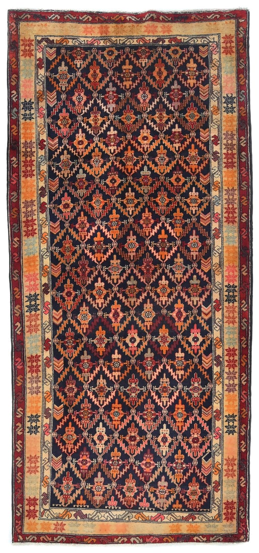 Vintage Handmade Oriental 4'6X9'8 Rug Tribal Geometric Design Bedroom Carpet Hand-Knotted: Vintage Handmade Oriental 4'6X9'8 Rug Tribal Geometric Design Bedroom Carpet Hand-Knotted Hand-knotted with wool and cotton, this vintage 4'6 X 9'8 rug boasts a striking geometric tribal design in ric