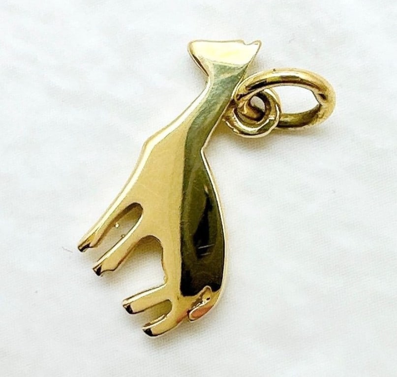 Pomellato DoDo Giraffe Animal 18k Yellow Gold Pendant Charm Necklace Top Rare: Pomellato DoDo Giraffe Animal 18k Yellow Gold Pendant Charm Necklace Top Rare Item Specifics: Pendant Shape: Giraffe Occasion: Anniversary Birthday Christening Christmas Confirmation/Communion Engagem