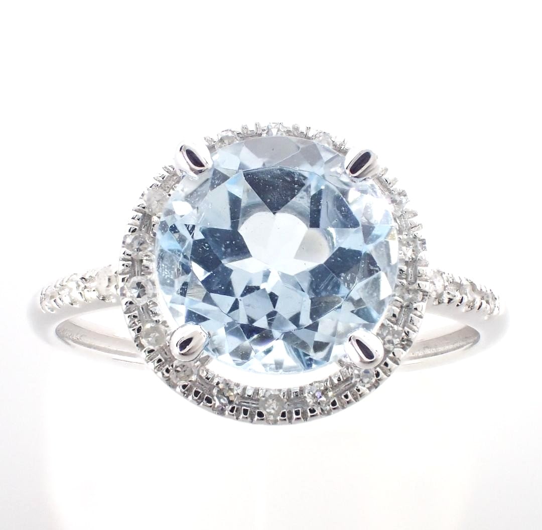 Blue Topaz Ring Cocktail 18k Gold White Mauboussin Soleil d Ete: Blue Topaz Ring Cocktail 18k Gold White Mauboussin Soleil d Ete Item Specifics: Antique: No Shape: Round Main Stone Creation: Natural Occasion: Anniversary Birthday Christening Christmas Engagement Gr