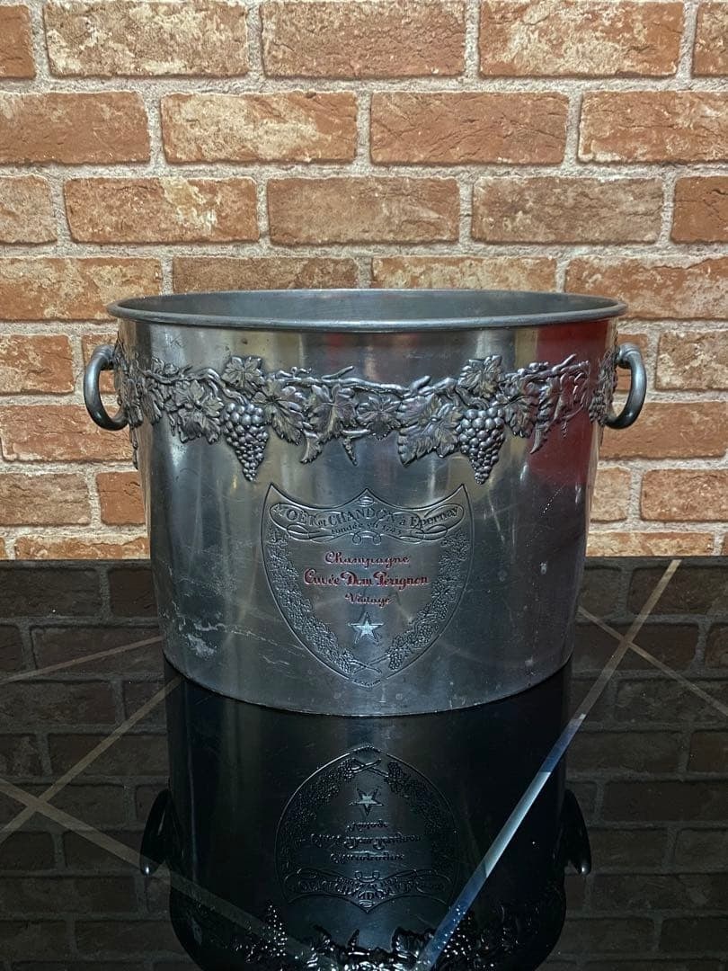 Champagne Cooler Bucket Vintage Grape Design Relief Dom Perignon: Champagne Cooler Bucket Vintage Grape Design Relief Dom Perignon Item Specifics: Number Of Items In Set: 1 Pattern: Grapes Shape: Elliptical cylinder Occasion: All Occasions Color: Silver Material: Me
