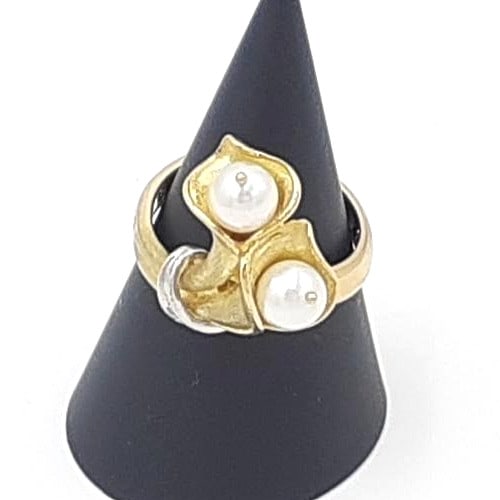 Nobuko Ishikawa As Time Pearl Diamond Calla Lily Flower 18k Gold PT900 Ring: Nobuko Ishikawa As Time Pearl Diamond Calla Lily Flower 18k Gold PT900 Ring Item Specifics: Shape: Flower Occasion: Anniversary Birthday Christmas Engagement Graduation Mother's Day Valentine's Day We